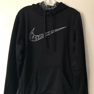 COPY - Nike Swoosh Therma Fit Hoodie Black